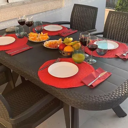 House Blz * Charneca (Setubal)