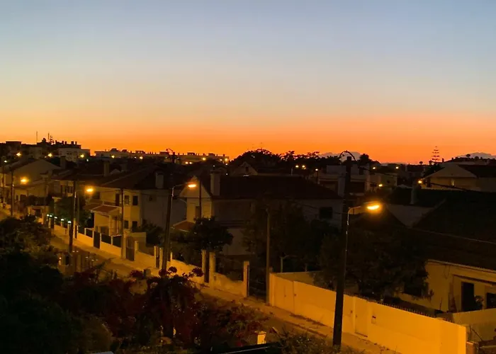 House Blz * Charneca (Setubal)